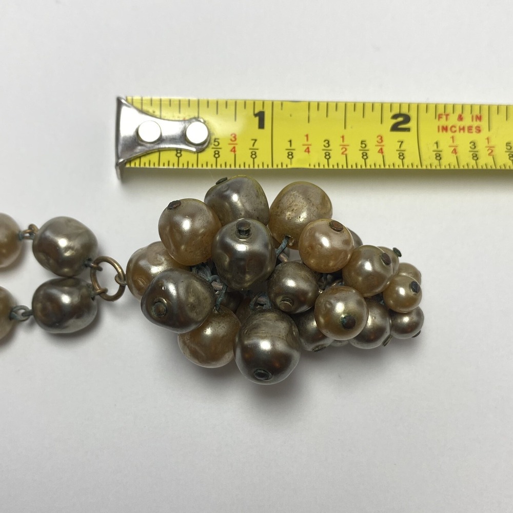 Vintage Champagne Gray Glass Baroque Pearls Graduated Cluster Pendant Necklace - Picture 14 of 14